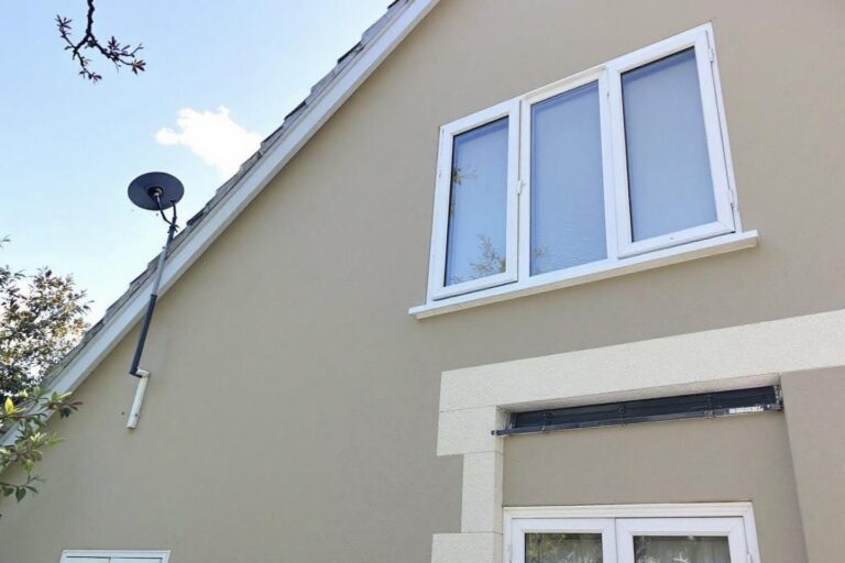 Quand et comment hydrofuger sa façade : guide complet